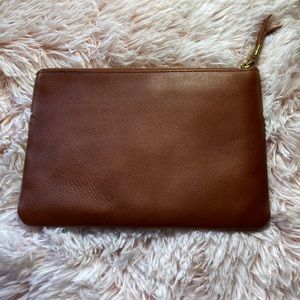 NWT MADEWELL The leather pouch clutch